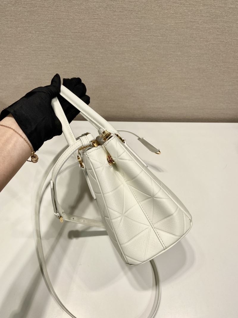 Pra*a top handle bags